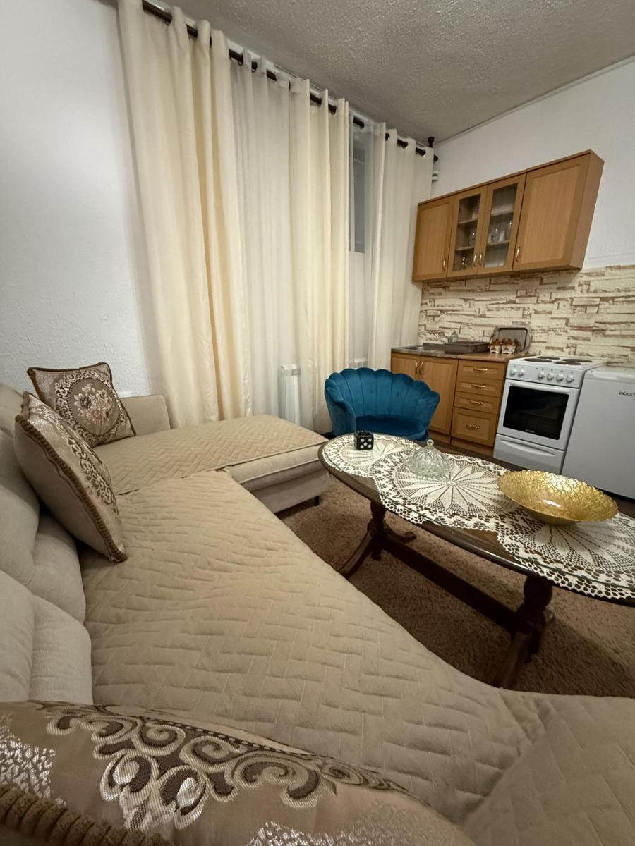 Guesthouse Prenociste Faraon - Housity