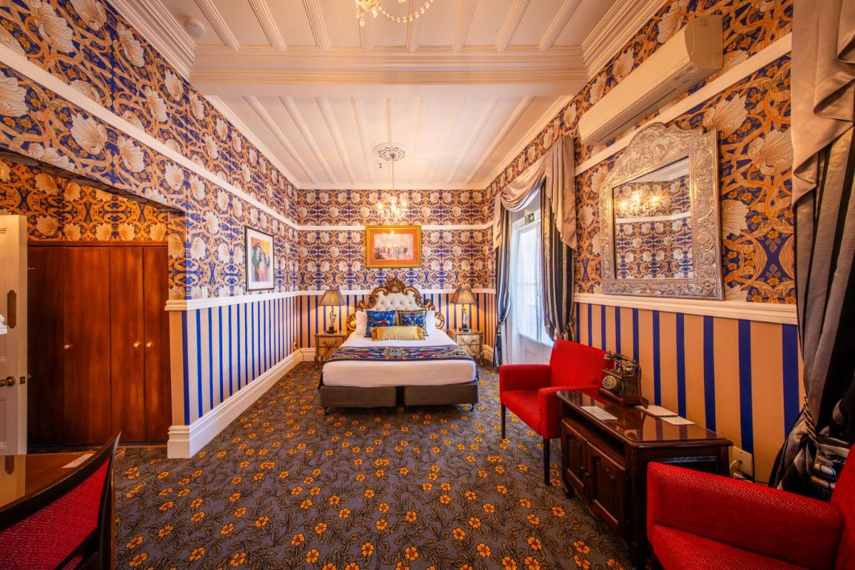 Prince's Gate Hotel - Hizvo