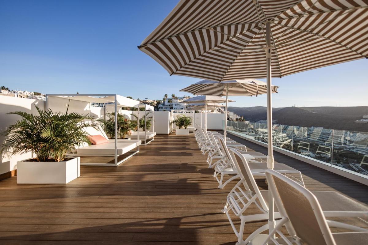 Un balcón o terraza de Servatur Puerto Azul