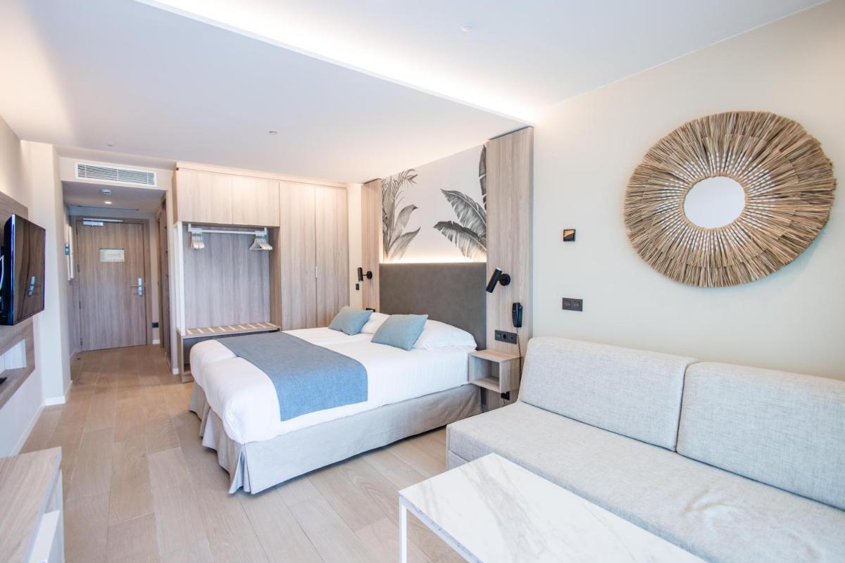 Cama o camas de una habitación en Servatur Puerto Azul