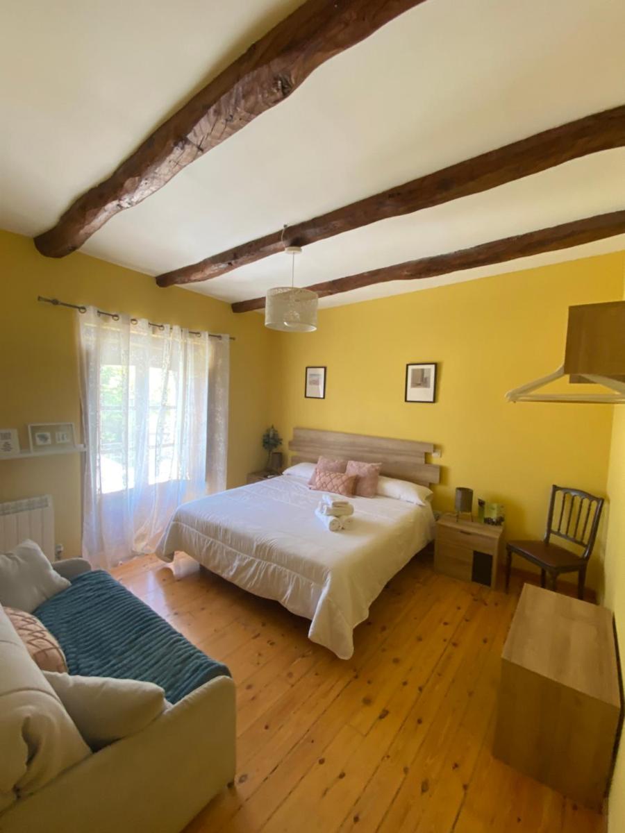 Hotel Restaurante Agapio de TRESNIÑO - Housity