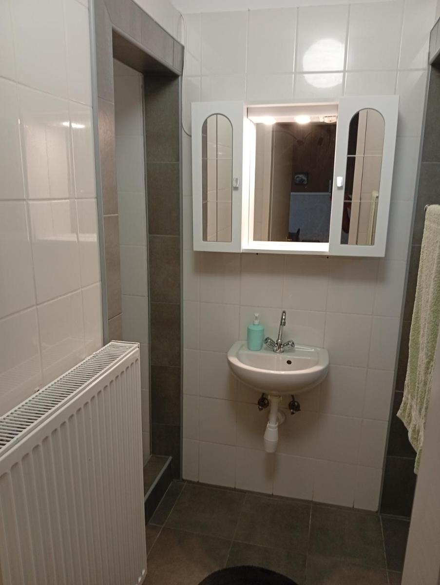 Pingpong Apartman - Housity