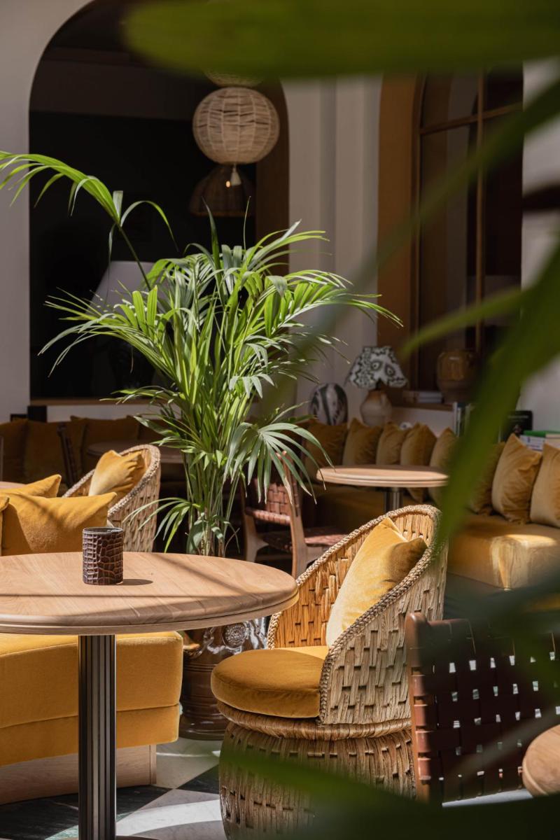 Coin salon dans l'établissement Hôtel Maison Chiberta