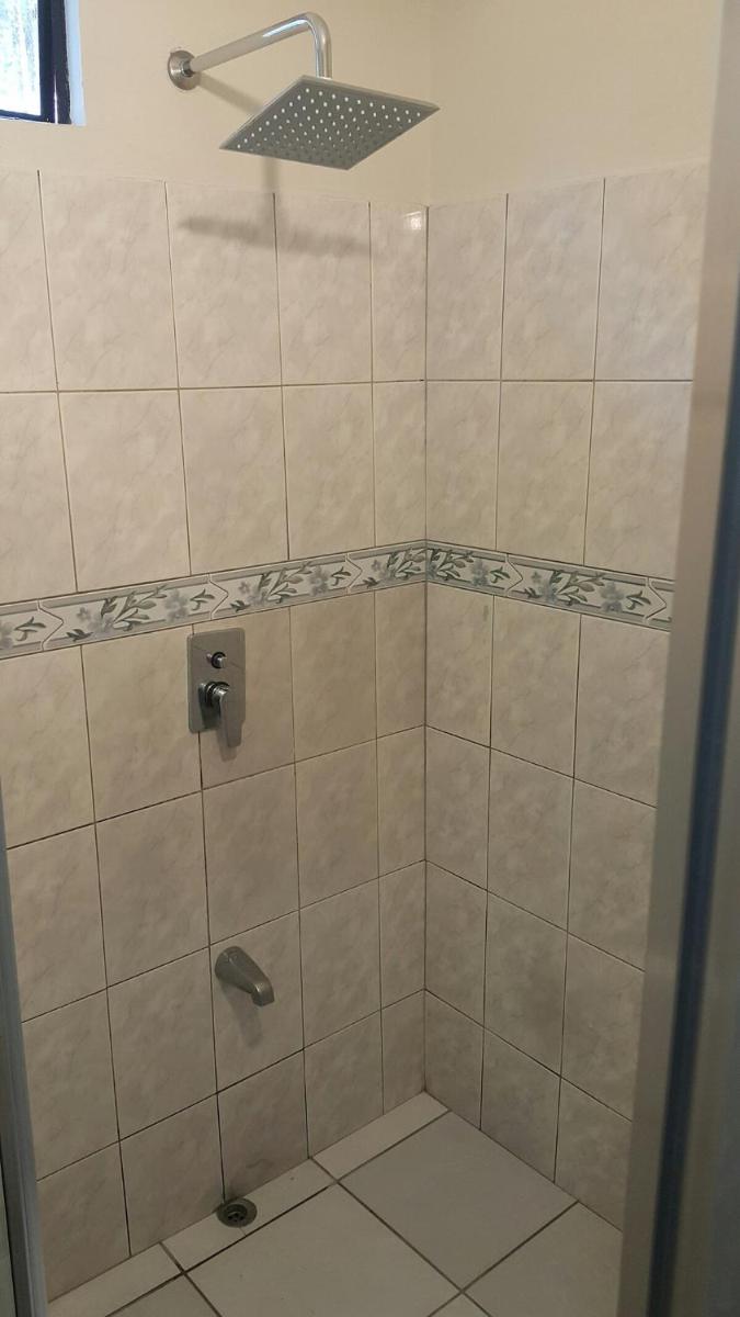 Le Chateau - Hummingbird Apartment - Housity