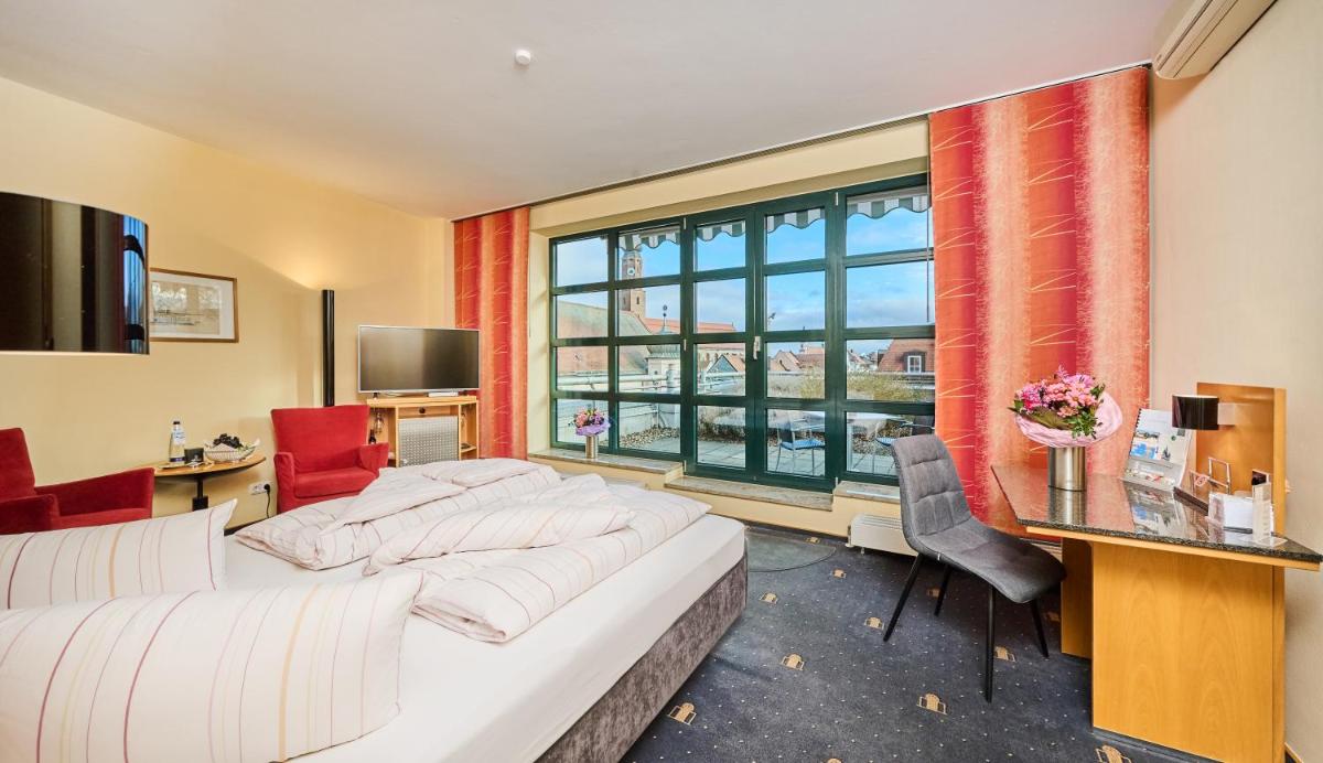 Hotel Theresientor - Housity