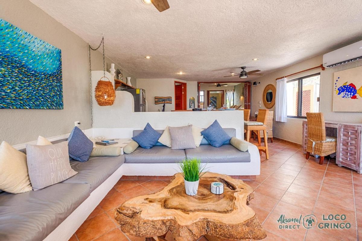 Luna Azul Unit 5 - Housity