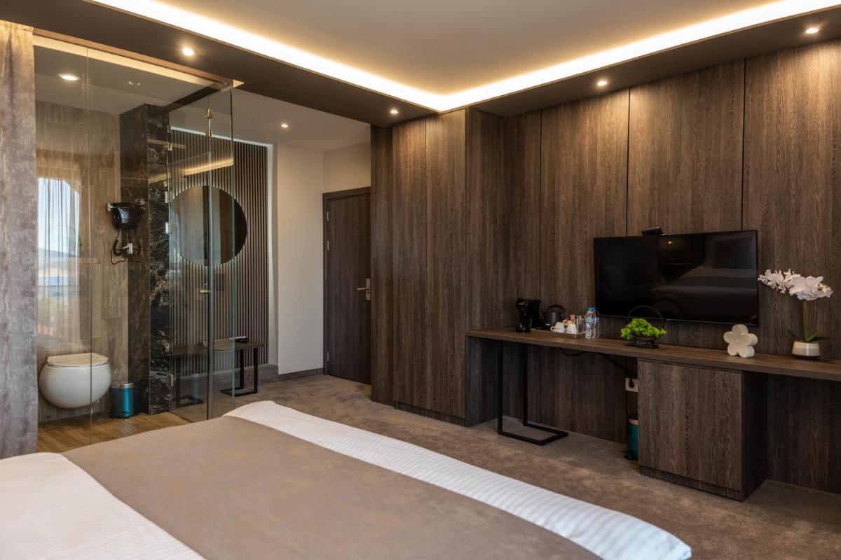 Family Hotel The View & SPA - Hizvo