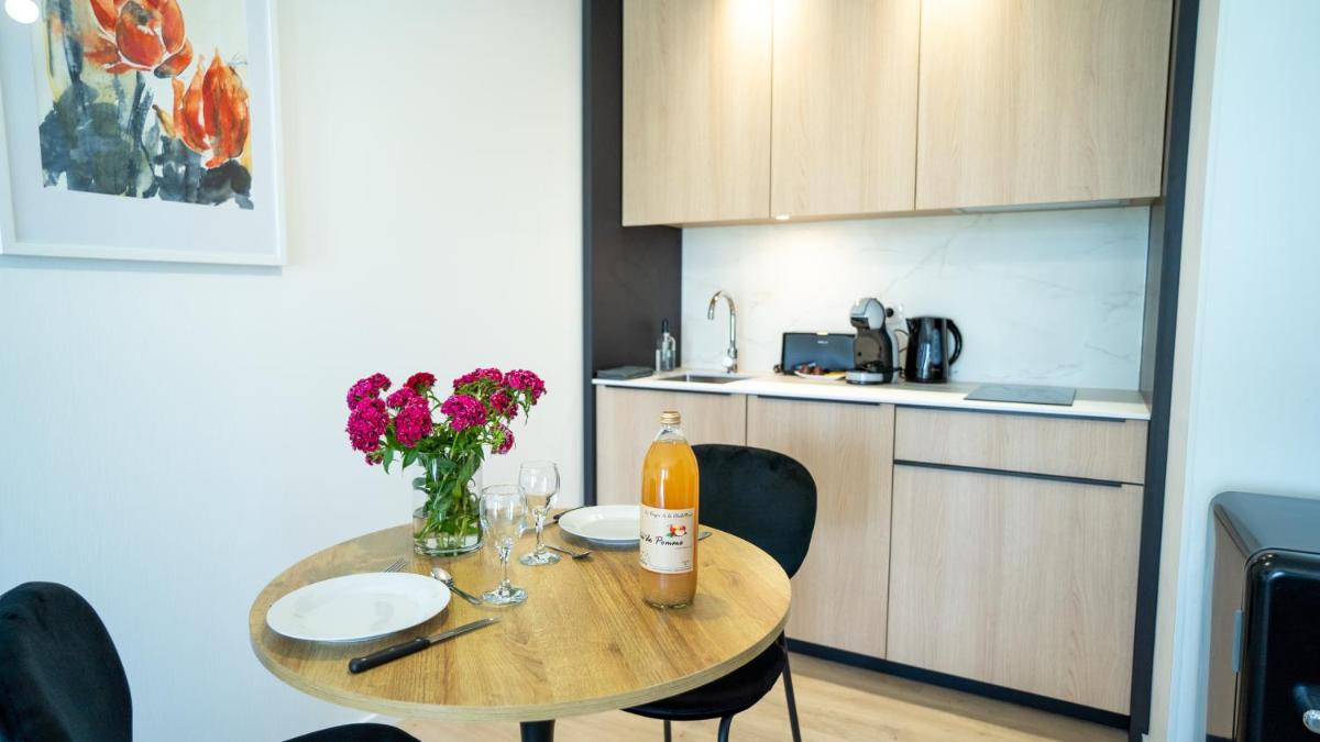 Cuisine ou kitchenette dans l'établissement Les Villas du Parc de la Chabotterie