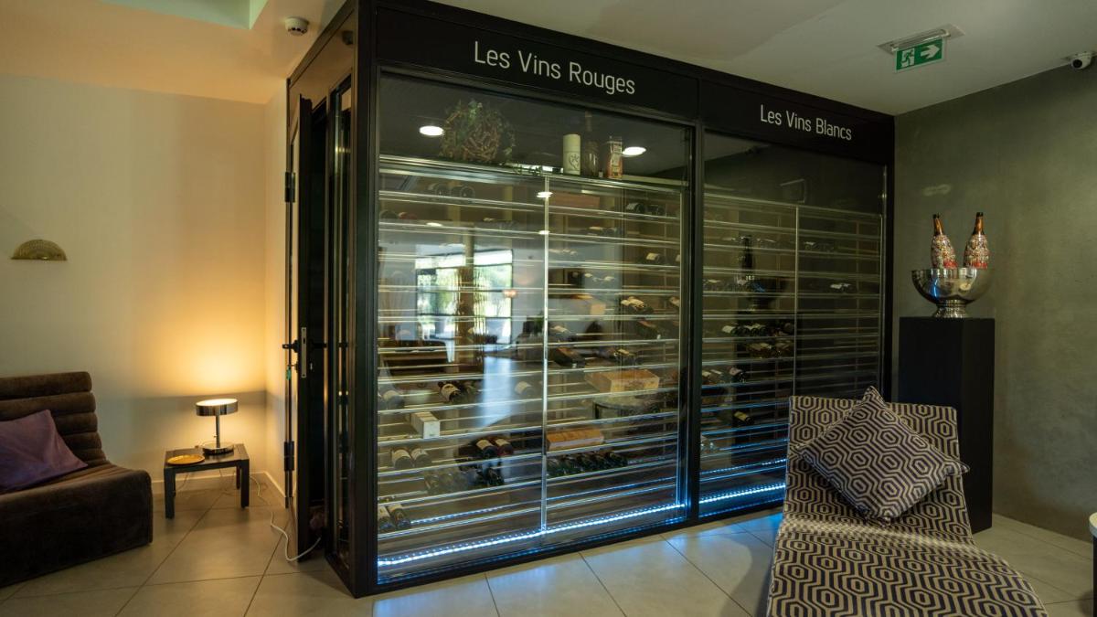 Coin salon dans l'établissement Les Villas du Parc de la Chabotterie