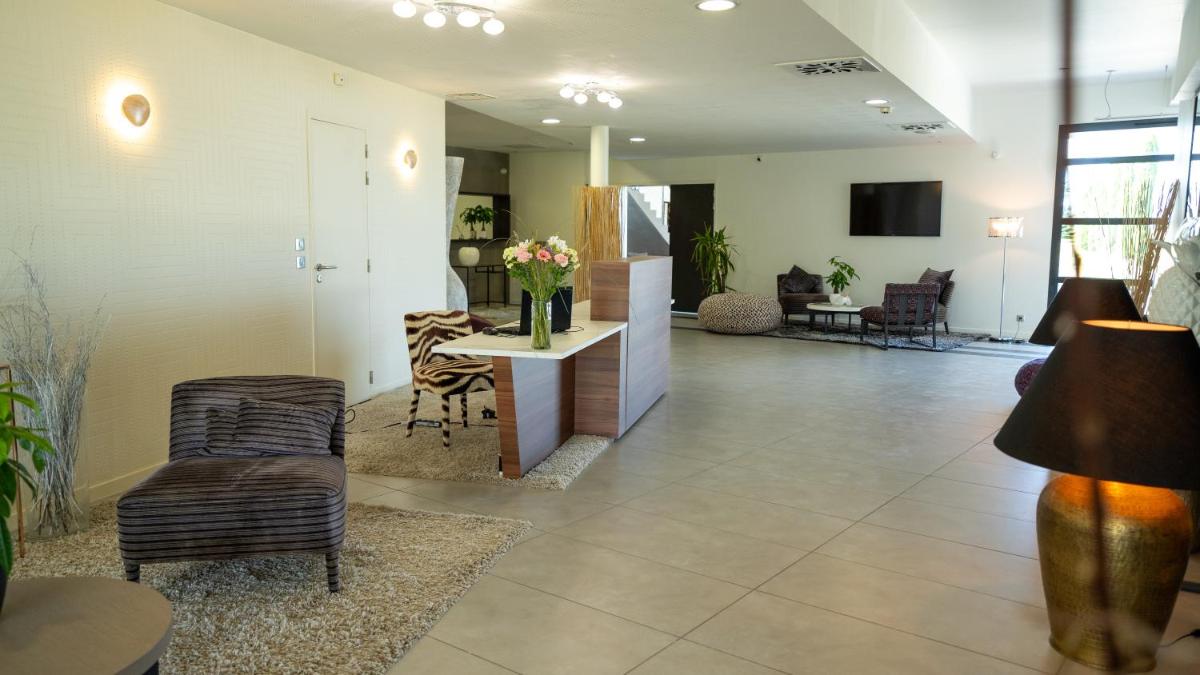 Hôtel Spa Montaigu - Housity