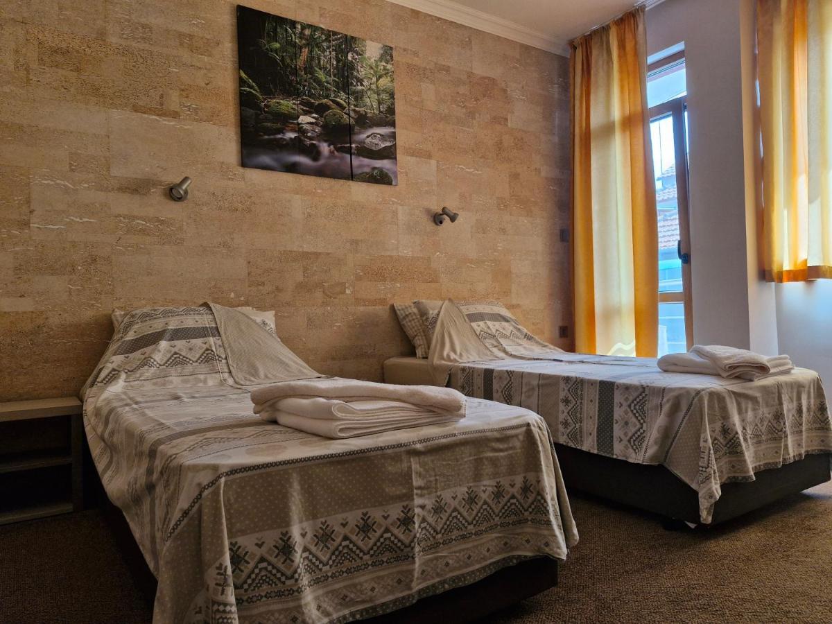 Family hotel Favourite - Housity