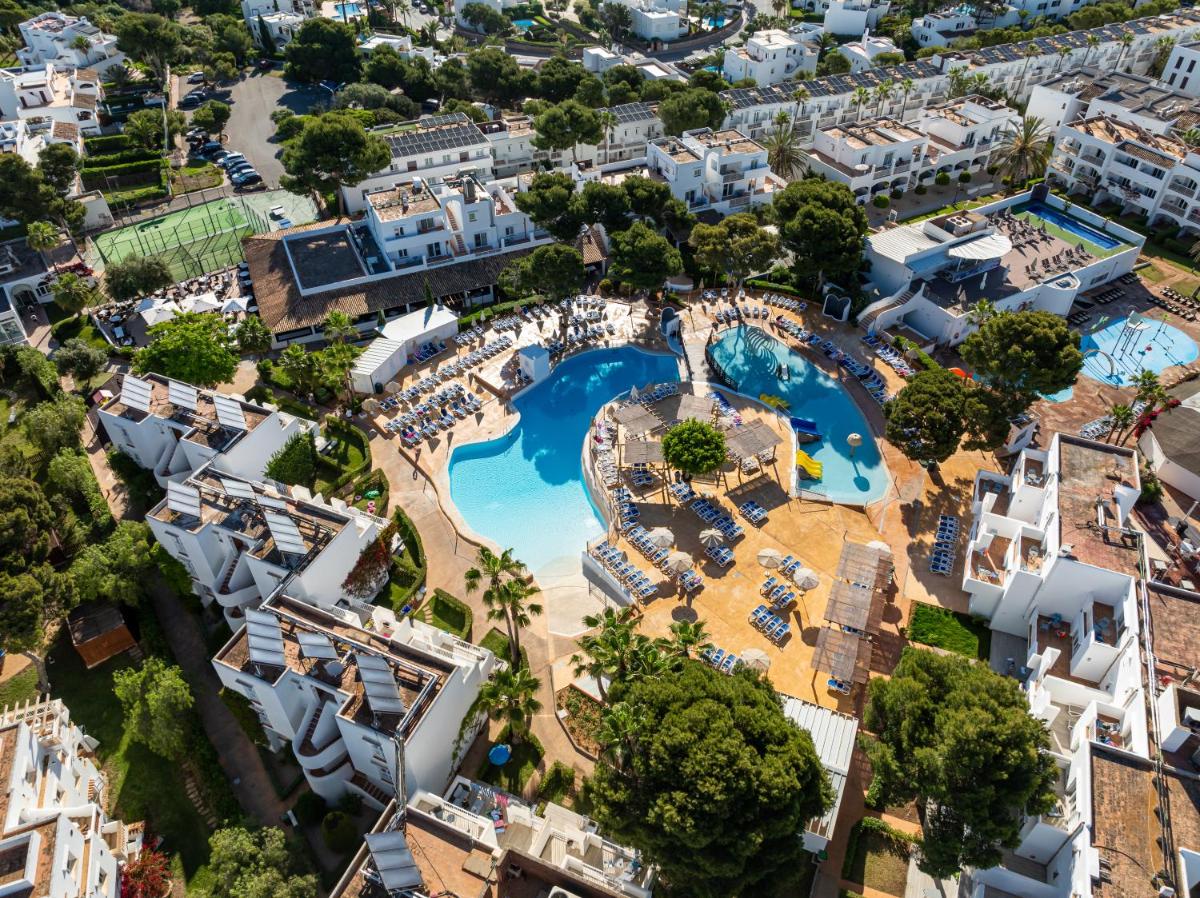 Piscina en o cerca de Hotel Club Es Talaial