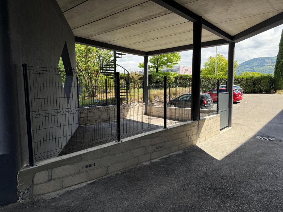 Photo de la galerie de l'établissement PoMo Hôtel & Restaurant, à Échirolles