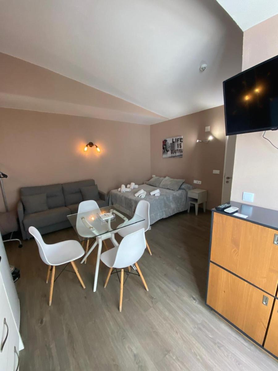 Apartamentos Basílica Santa Eulalia - Housity