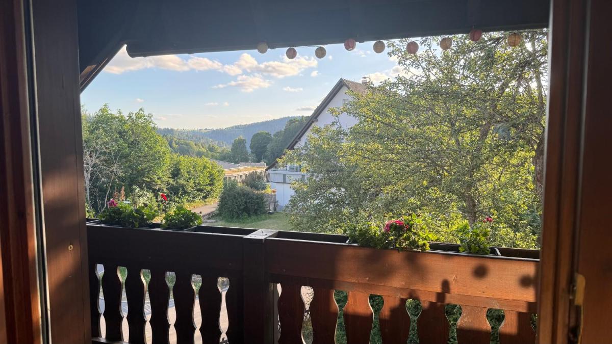 Pension Schmidt - Wipfelblick - Voll ausgestattetes Loft Apartment - Housity