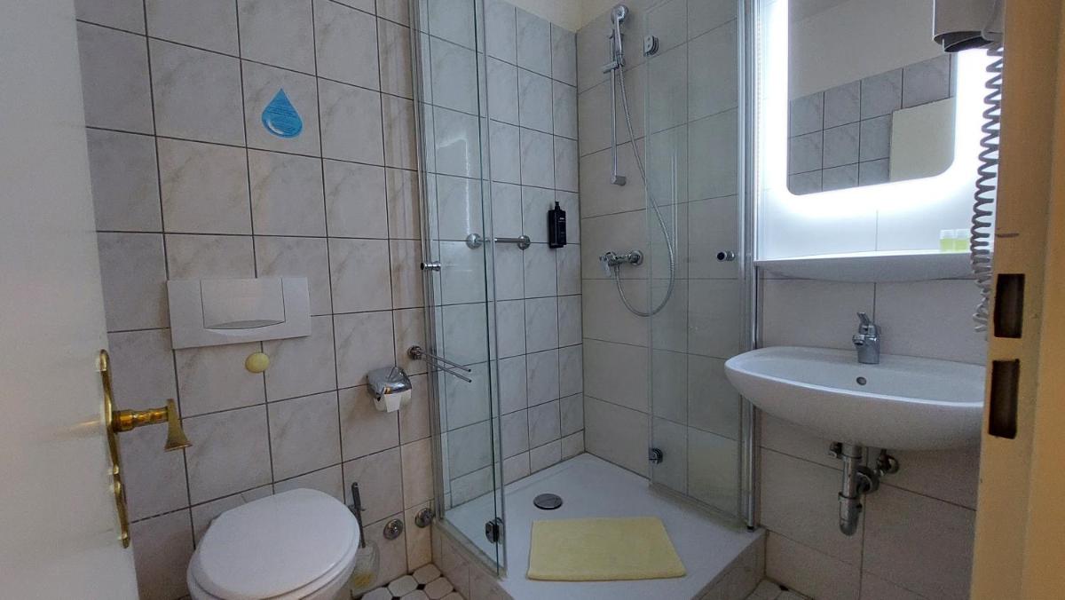 Hotel Kutzbach - Housity