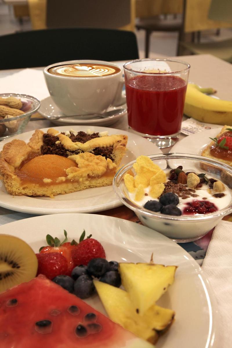 Hotel Ali d'Oro - Housity