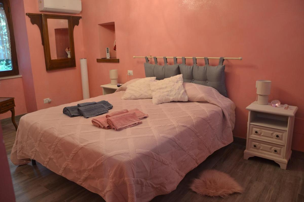 CASA VACANZE - LA CASINA DI LALLA - Greccio - Housity