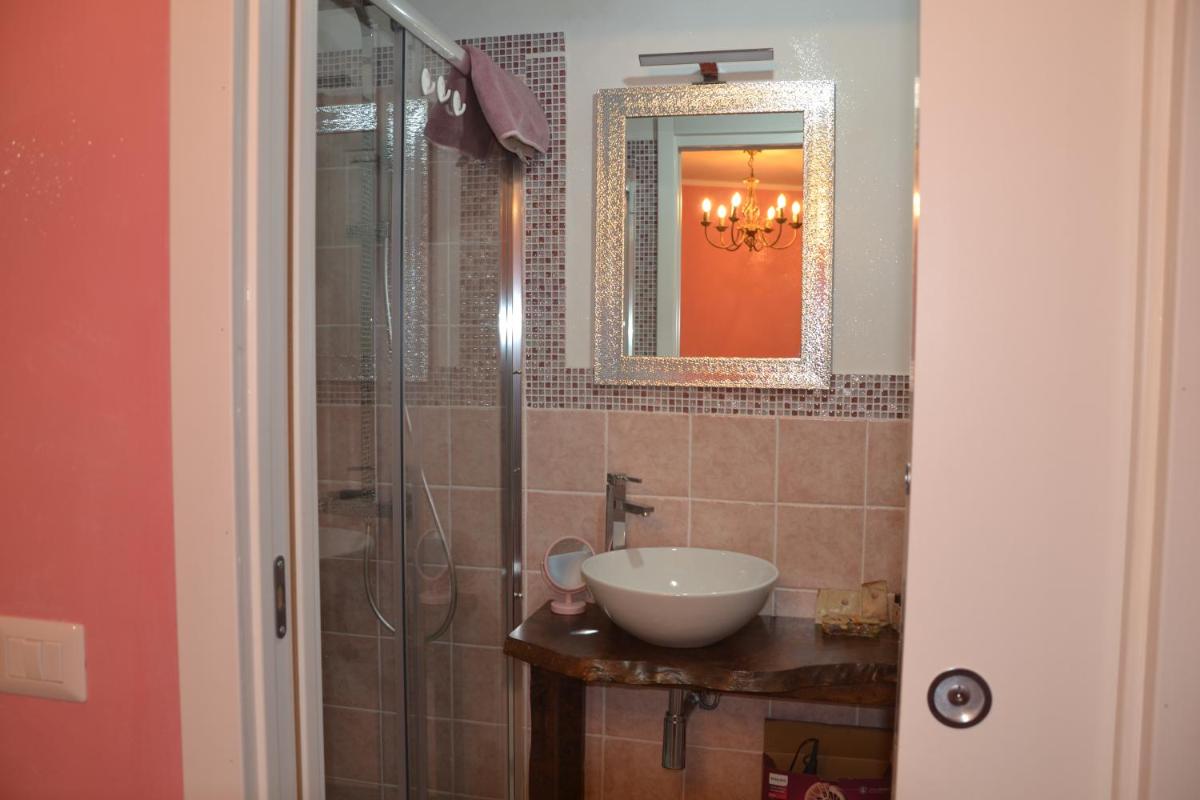CASA VACANZE - LA CASINA DI LALLA - Greccio - Housity