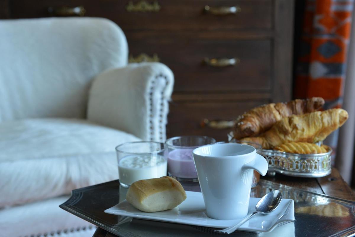 La Maison de Dolphe Chalet de Charme & Art gallery - Housity