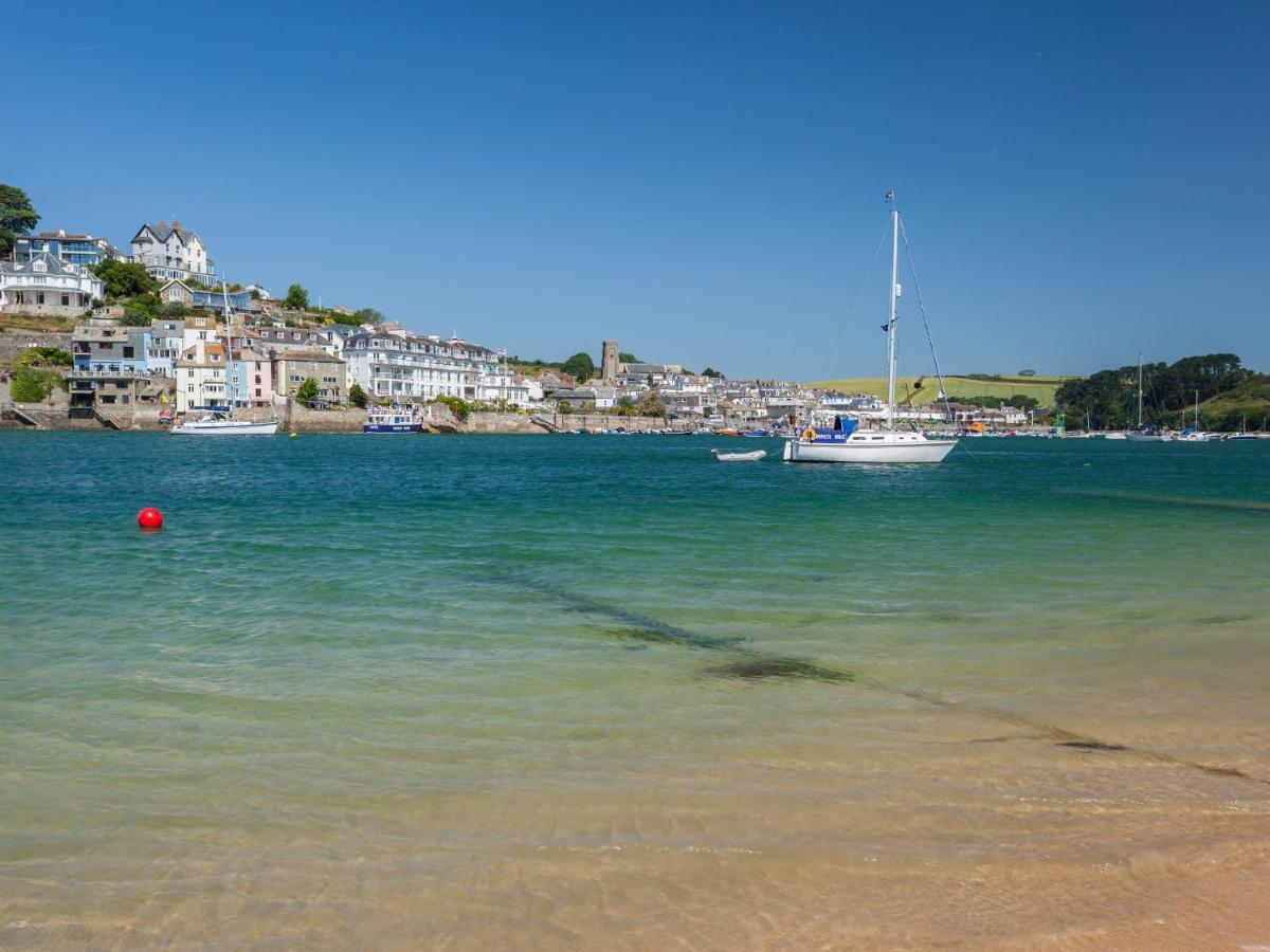 35 The Salcombe - Housity