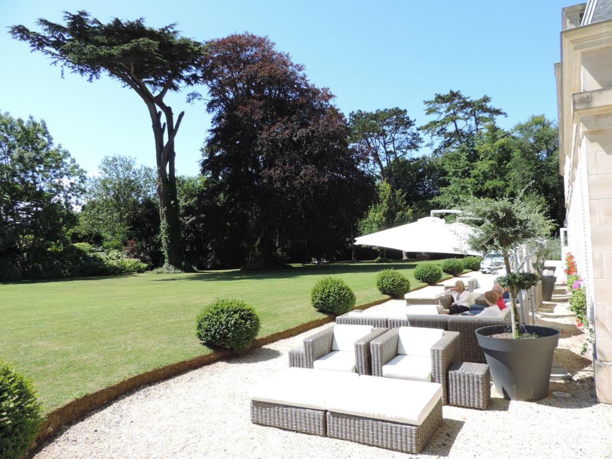 Jardin de l'établissement Chateau La Cheneviere