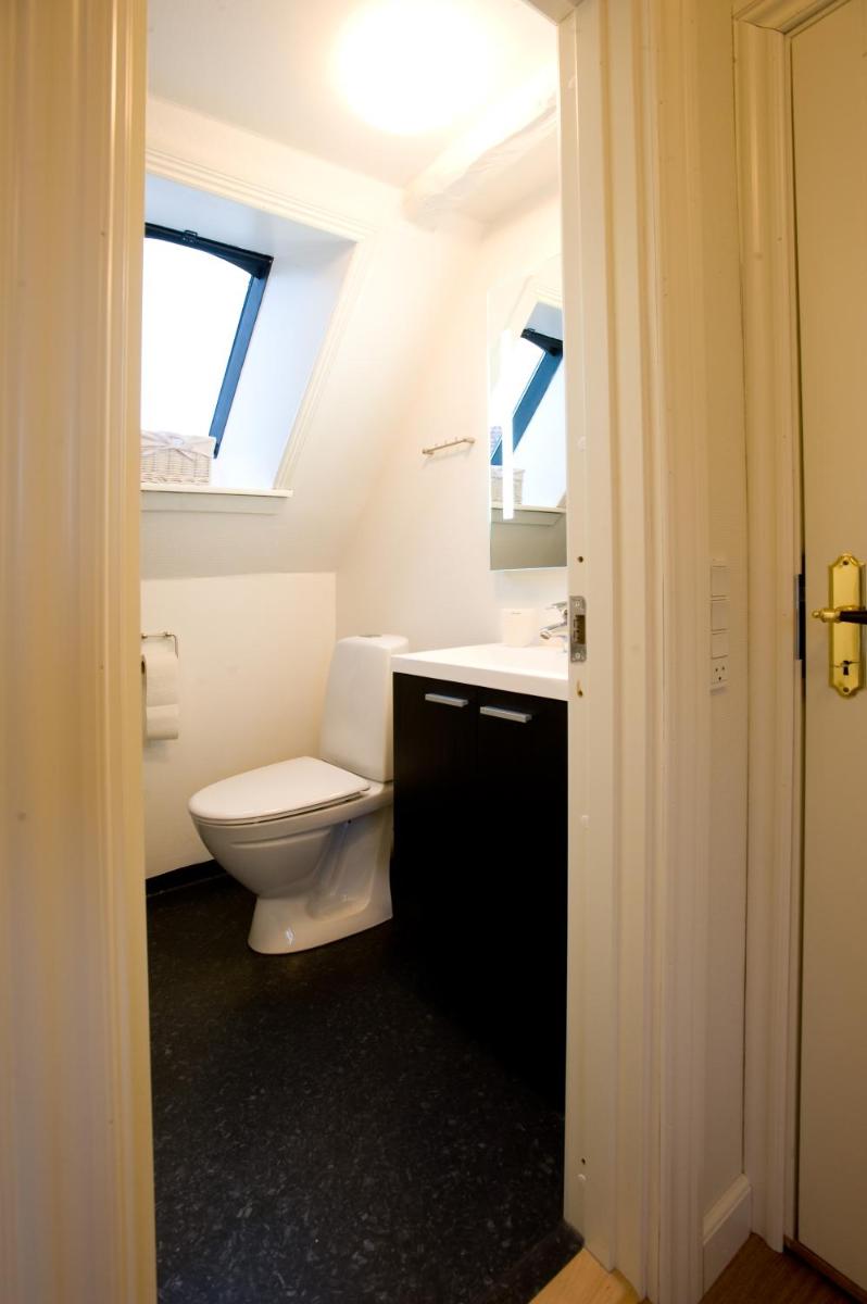 Den Gamle Købmandsgaard Bed & Breakfast - Housity