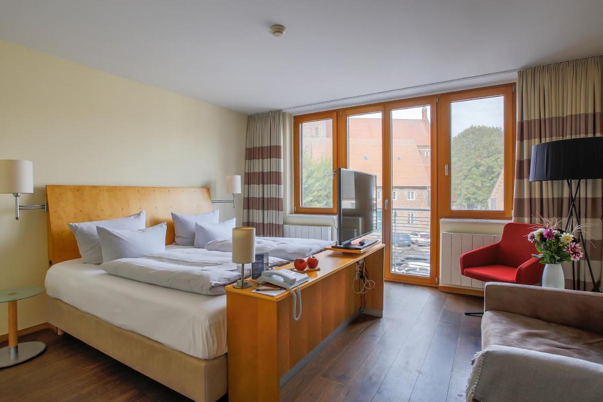 Hotel Kleines Meer - Housity
