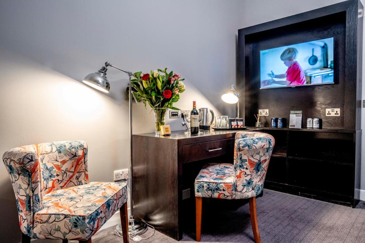 Hotel Colessio - Housity