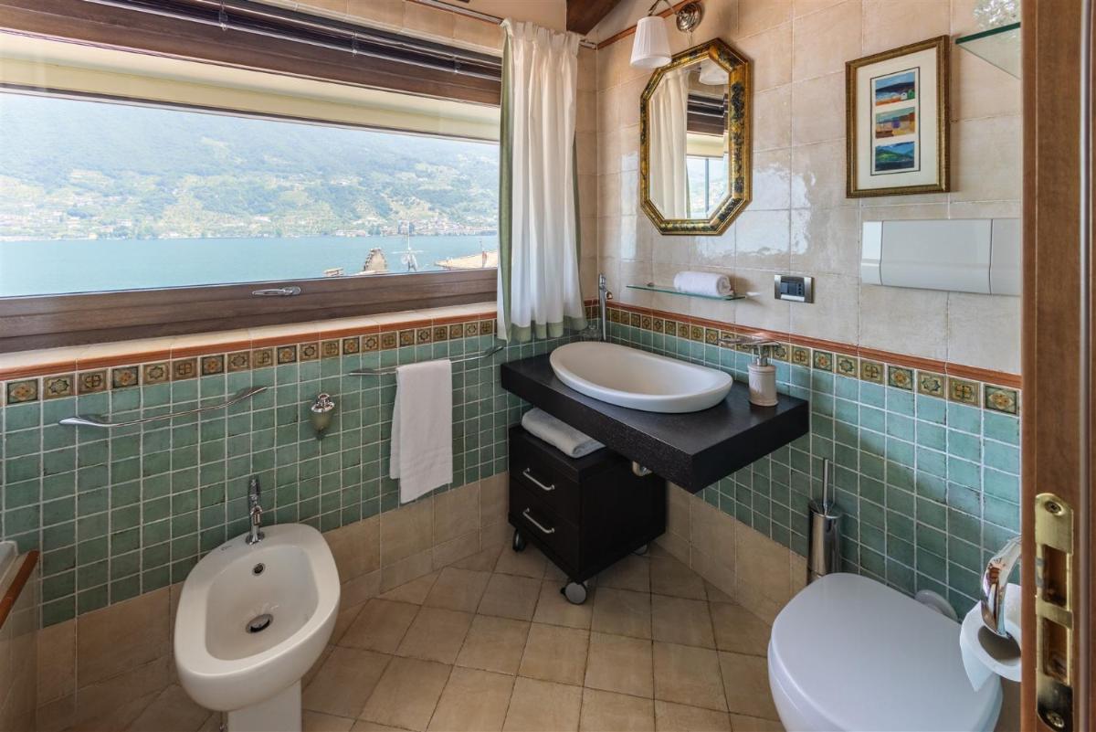 IseoLakeRental - La Colombaia - Housity