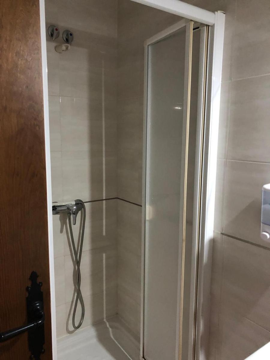 Hostal La Caballeriza - Housity