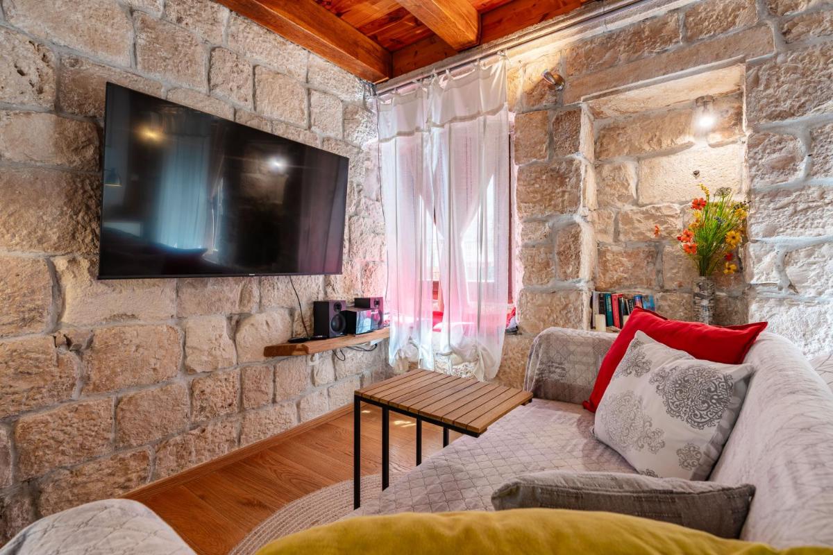 St Roko - Cozy Stone Studio in Old Town Korčula - Hizvo