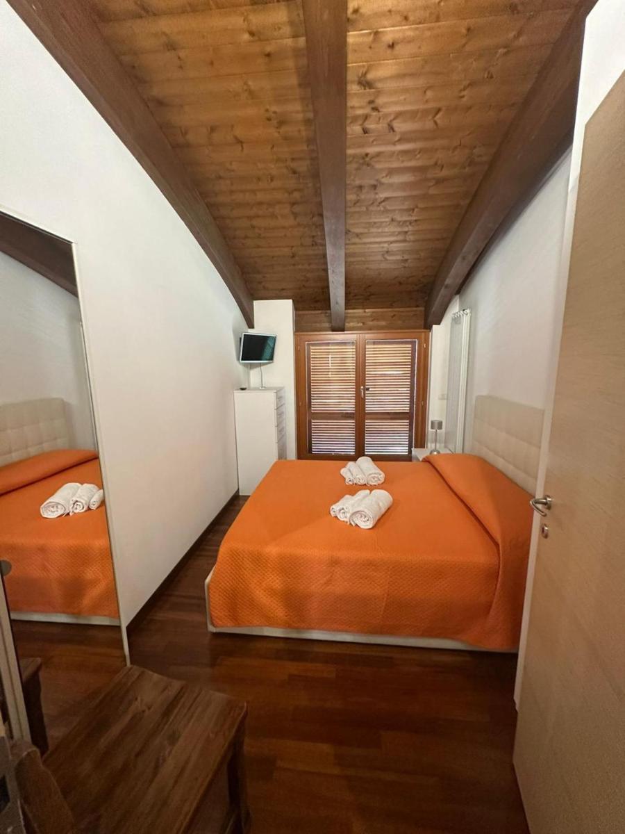 Attico vista mare con Jacuzzi - CASA LUXURY DIAMANTE - Housity