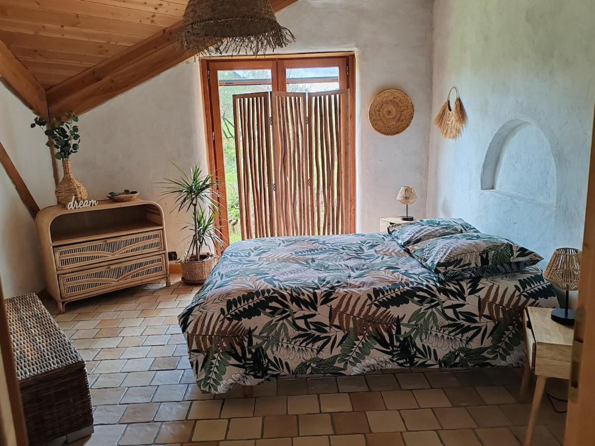 Bioclimatic eco-friendly house near Mauléon - Housity