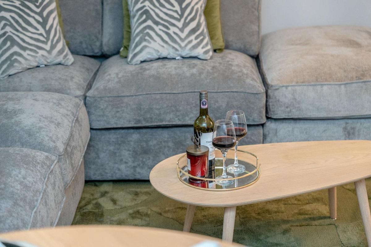 Parson Castle View, Sleeps 6, Clitheroe Centre - Housity