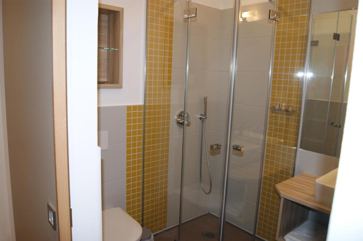 Hotel Restaurant Muckensee - Housity