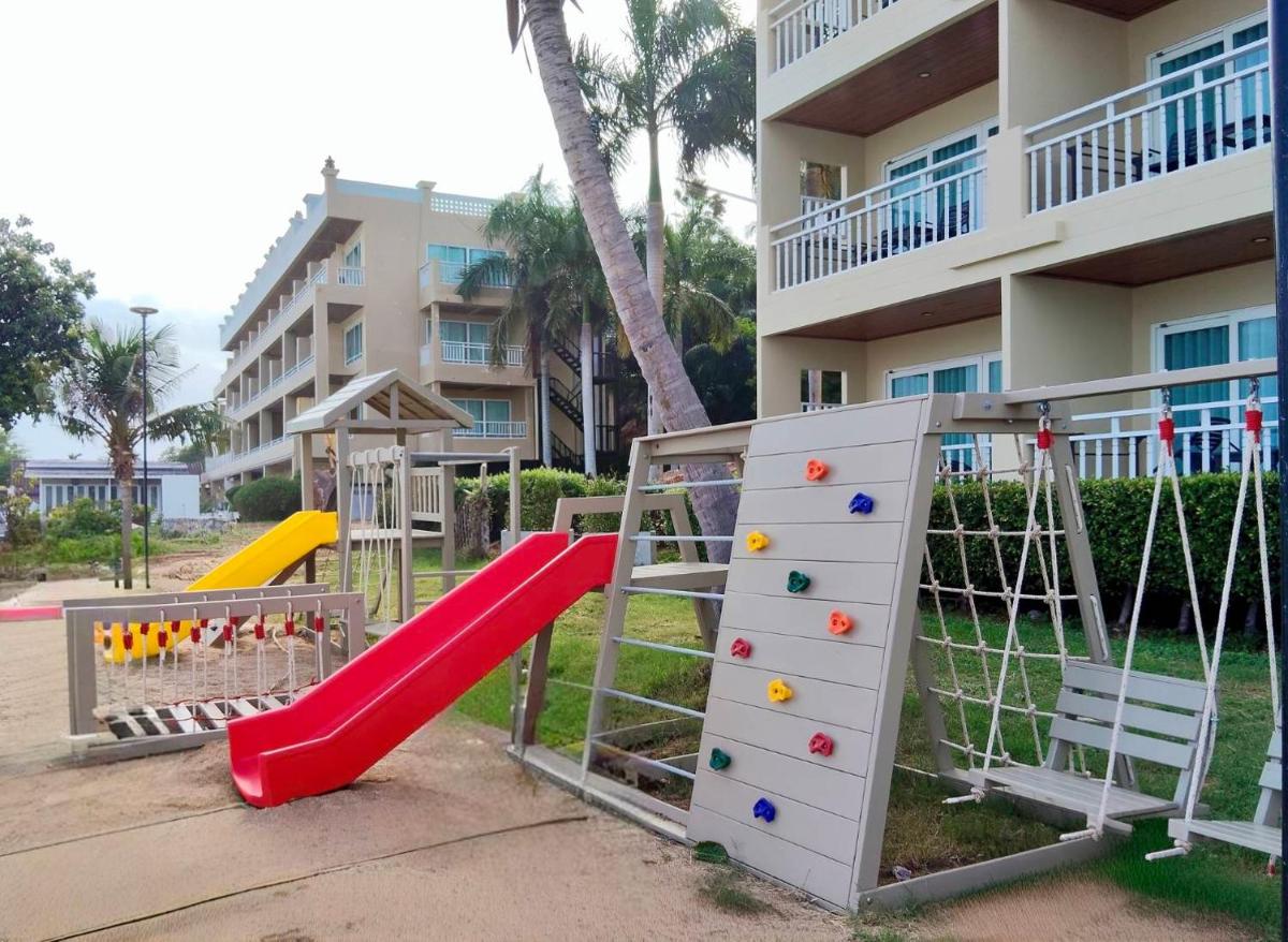 Royal Phala Cliff Beach Resort - Housity
