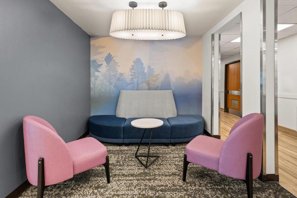 Sleep Inn & Suites Verona - Madison Southwest - Housity