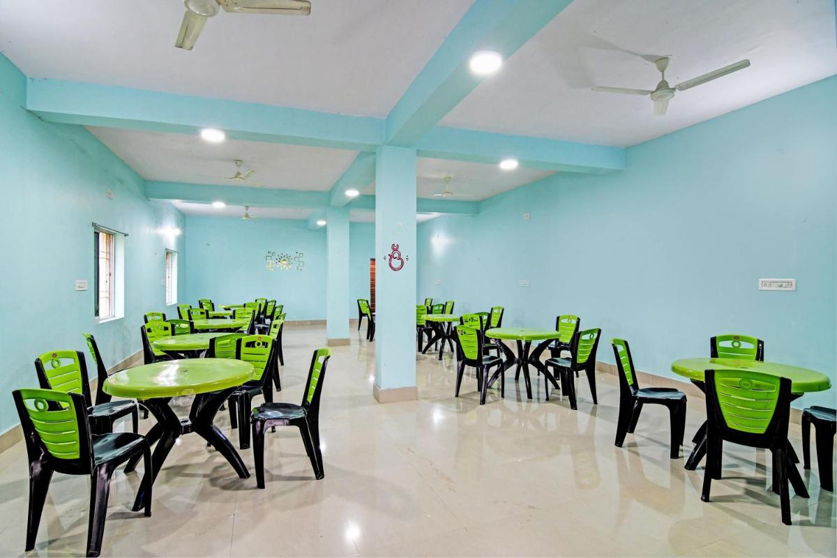 Hotel O Flagship Hotel Utkal Grand - Housity