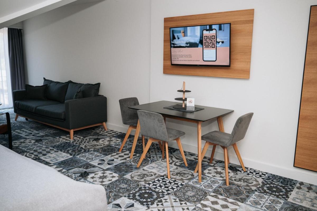 Alpenglühen Smart Hotel - Housity