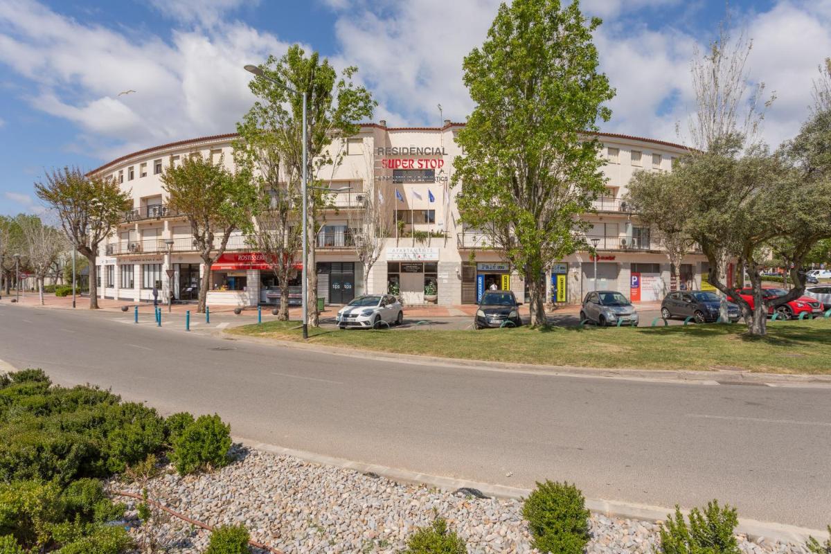 Residencial Super Stop Palafrugell - Housity