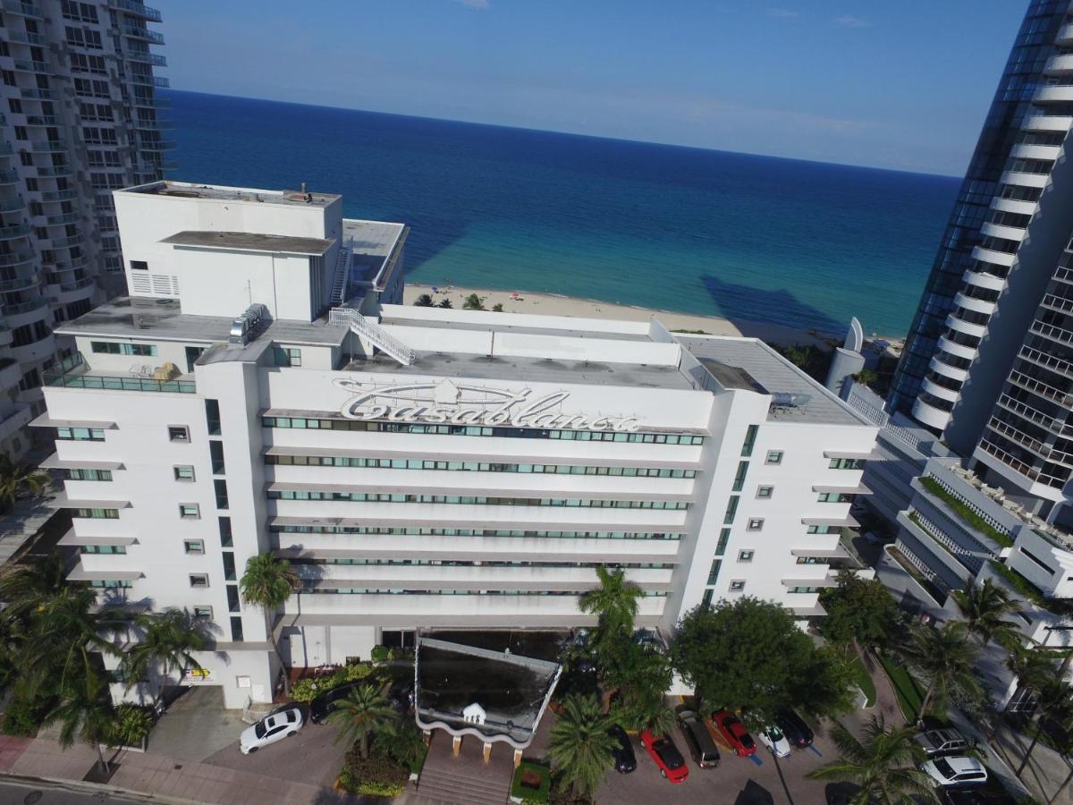 Ocean Front Resort Studio - Housity