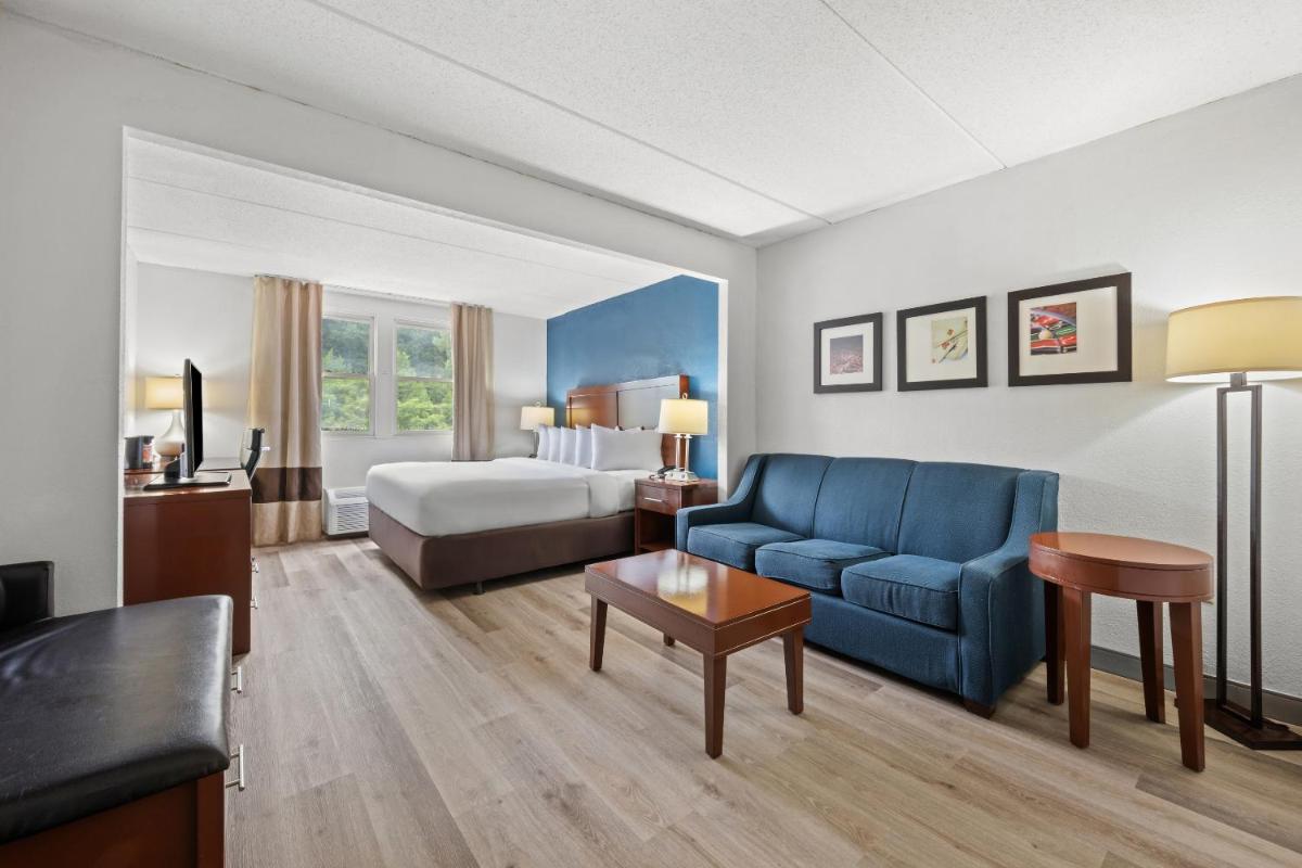 Comfort Suites Near Casinos - Housity
