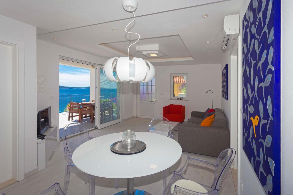 Blue Bay Residence - Housity