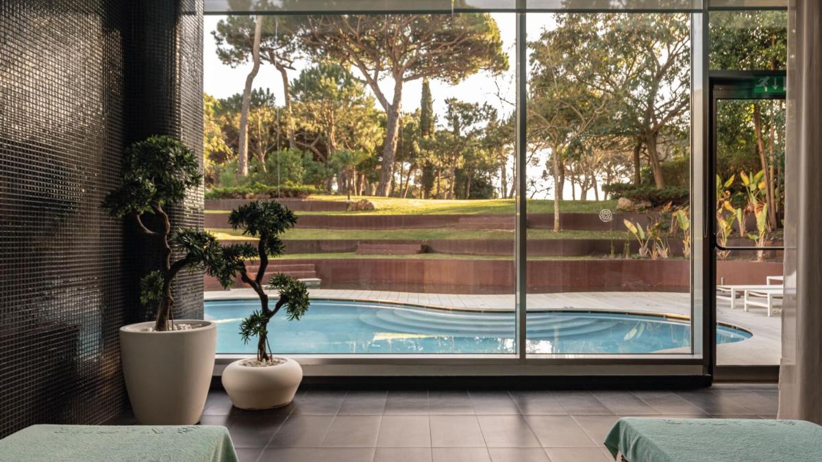 A piscina em ou perto de Onyria Marinha Cascais, Vignette Collection by IHG
