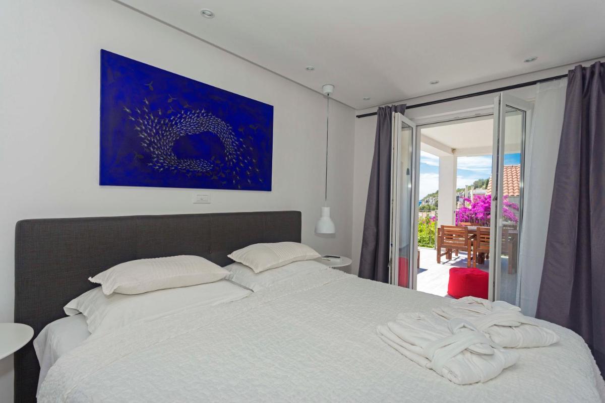 Blue Bay Residence - Housity