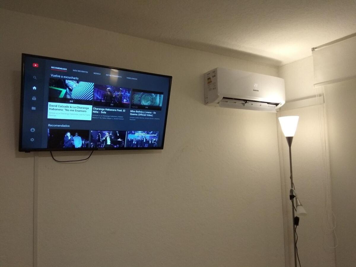 Perfecto Apto completo en pleno Centro de Mdeo - Housity