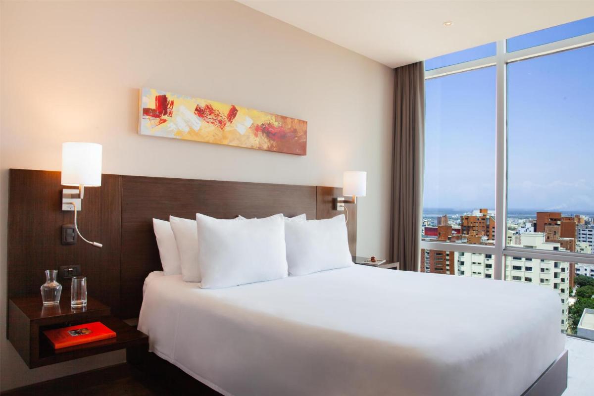 NH Collection Royal Smartsuites - Housity