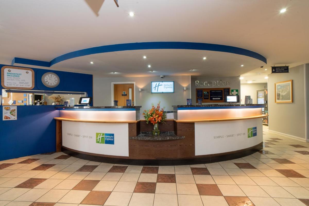 Holiday Inn Express Poole, an IHG Hotel - Housity