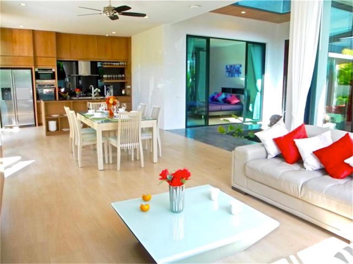 Baan Bua Nai Harn 3 bedrooms Villa - Housity